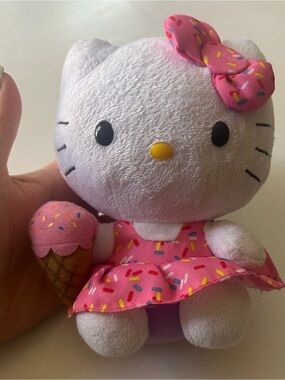 Hello Kitty Plush Ty Beanie Babies
